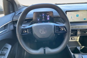 MG MOTOR MG3 HYBRID 195CH LUXURY