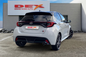 TOYOTA YARIS 116H GR SPORT 5P MY22