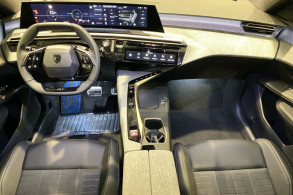 PEUGEOT 5008 NEUF 29 HYBRID 145CH GT E DCS6