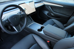 TESLA MODEL 3 STANDARD RWD PLUS MY21