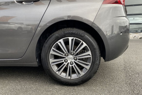 PEUGEOT 308 1.5 BLUEHDI 130CH S S ALLURE