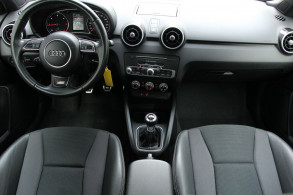 AUDI A1 1.4 TDI 90CH ULTRA S LINE
