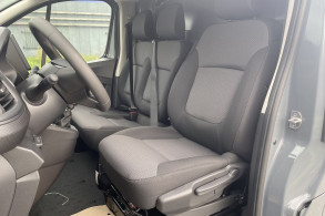 RENAULT TRAFIC III FG L1H1 2T8 2.0 BLUE DCI 110CH CONFORT