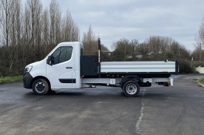 RENAULT MASTER III BENNE RJ3500 L3 COFFRE 2.3 BLUE DCI 130CH EUROVI