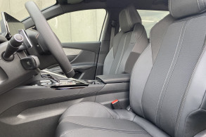 PEUGEOT 5008 1.2 PURETECH 130CH S S GT EAT8