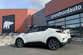 TOYOTA C HR 122H GRAPHIC 2WD E CVT RC18