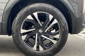 PEUGEOT 2008 1.2 PURETECH 130CH S S GT EAT8