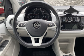 VOLKSWAGEN UP 1.0 90CH BLUEMOTION TECHNOLOGY UP BEATS AUDIO 5P