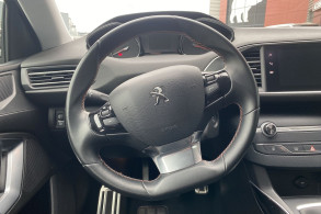 PEUGEOT 308 1.5 BLUEHDI 130CH S S TECH EDITION