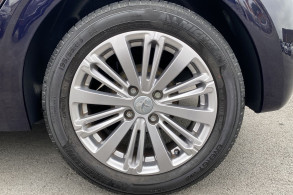 PEUGEOT 208 1.2 PURETECH 82CH E6.2 EVAP ALLURE 5P