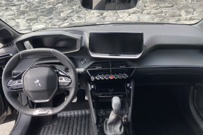 PEUGEOT 208 1.2 PURETECH 130CH S S GT EAT