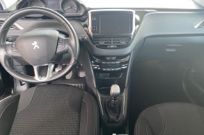 PEUGEOT 208 1.2 PURETECH 110CH TECH EDITION S S 5P