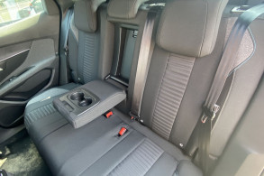 PEUGEOT 3008 1.2 PURETECH 130CH S S ACTIVE PACK EAT8
