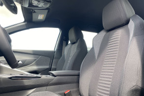 PEUGEOT 3008 1.2 PURETECH 130CH S S ACTIVE PACK EAT8