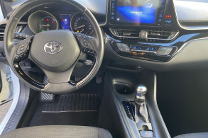 TOYOTA C HR 122H DYNAMIC 2WD E CVT