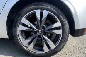 RENAULT MEGANE IV 1.3 TCE 140CH ENERGY INTENS