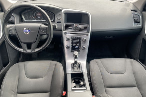 VOLVO XC60 D3 150CH MOMENTUM BUSINESS GEARTRONIC