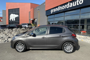 PEUGEOT 208 1.2 PURETECH 82CH STYLE 5P