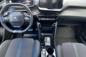 PEUGEOT 2008 ESSENCE 130CH S S GT BVA8