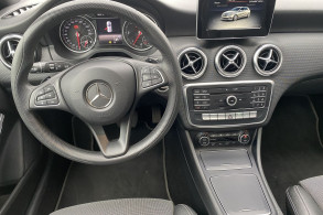 MERCEDES CLASSE A 200 D SENSATION 7G DCT