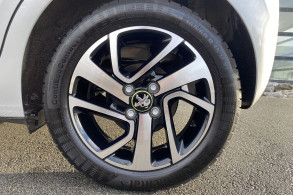 PEUGEOT 108 VTI 72 COLLECTION S S 4CV 5P