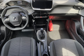PEUGEOT 2008 1.2 ESSENCE 100CH S S ACTIVE