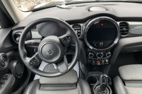 MINI MINI 5 PORTES COOPER 136CH ESSENTIAL BVA7