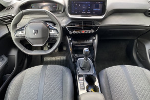PEUGEOT 208 1.2 ESSENCE 100CH S S ALLURE