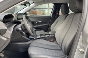 PEUGEOT 208 1.2 ESSENCE 100CH S S ALLURE