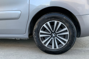 PEUGEOT PARTNER TEPEE 1.6 BLUEHDI 100CH STYLE