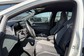 VOLKSWAGEN GOLF VIII 2.0 TDI SCR 150CH R LINE 1ST DSG7
