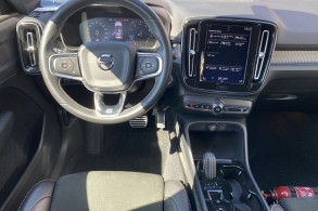 VOLVO XC40 T3 163CH R DESIGN GEARTRONIC 8