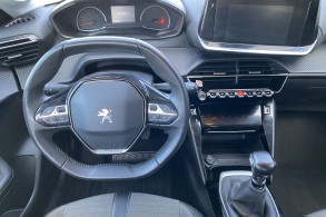 PEUGEOT 208 1.2 ESSENCE 100CH S S ALLURE
