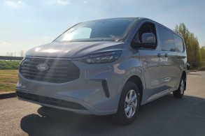 FORD TRANSIT CUSTOM FG 5 PLACES 320 L2H1 2.0 ECOBLUE 170CH CABINE APPROFONDIE LIMITED BVA8