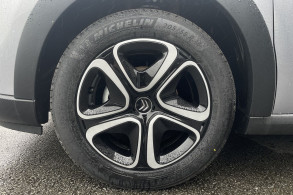 CITROEN C3 1.2 ESSENCE 83CH S S YOU