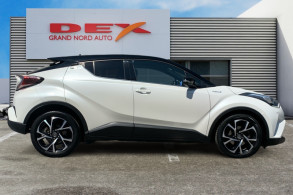 TOYOTA C HR 122H GRAPHIC 2WD E CVT