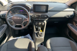 DACIA JOGGER 1.6 HYBRID 140CH EXPRESSION 7 PLACES 24