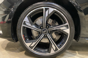 AUDI A4 AVANT 35 TFSI 150CH AVUS S TRONIC 7