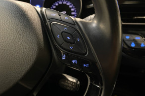 TOYOTA C HR 122H DYNAMIC 2WD E CVT MC19