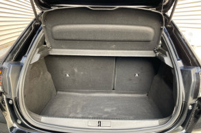 PEUGEOT 208 1.2 ESSENCE 100CH S S ALLURE
