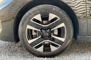 PEUGEOT 208 1.2 ESSENCE 100CH S S ALLURE