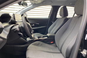 PEUGEOT 208 1.2 ESSENCE 100CH S S ALLURE