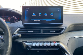PEUGEOT 5008 1.5 BLUEHDI 130CH S S GT EAT8