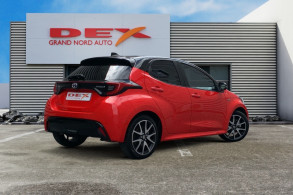 TOYOTA YARIS 116H PREMIERE 5P