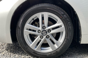 SUZUKI SWACE 1.8 HYBRID 122CH PRIVILEGE