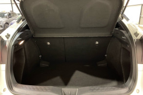 TOYOTA C HR 122H DYNAMIC 2WD E CVT MC19