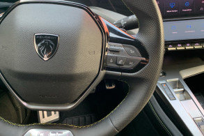PEUGEOT 408 PHEV 180CH ALLURE E EAT8