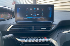 PEUGEOT 3008 1.5 BLUEHDI 130CH S S ALLURE EAT8