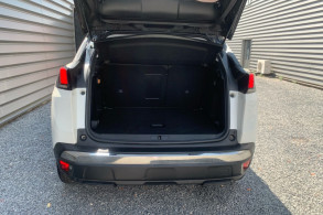 PEUGEOT 3008 1.5 BLUEHDI 130CH S S CROSSWAY