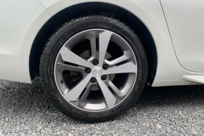 PEUGEOT 308 SW 1.5 BLUEHDI 130CH S S GT